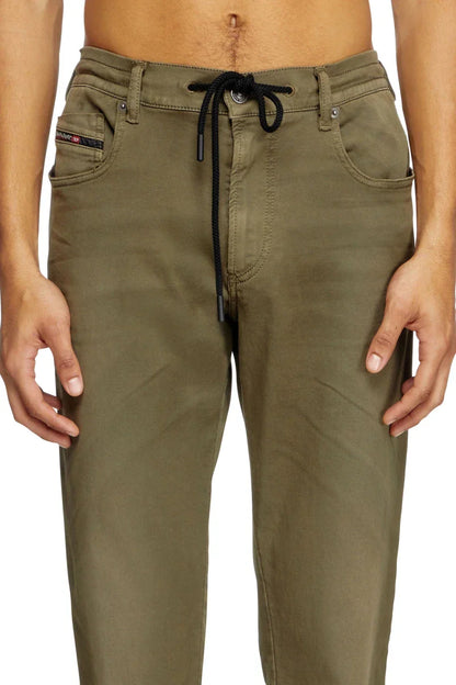 Diesel Slim Regular Waist 2062 D-Strukt Joggjeans® - Jack N Jeans